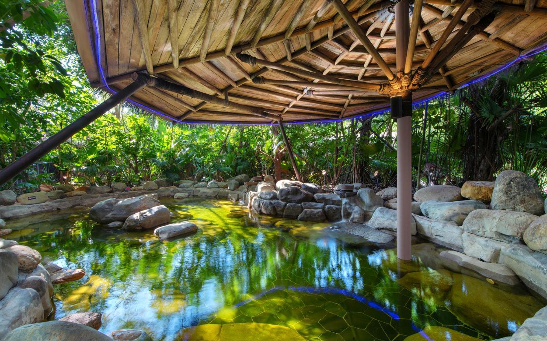 Howard Johnson Sandalwoods Resort Huizhou Huidong Eksteriør billede