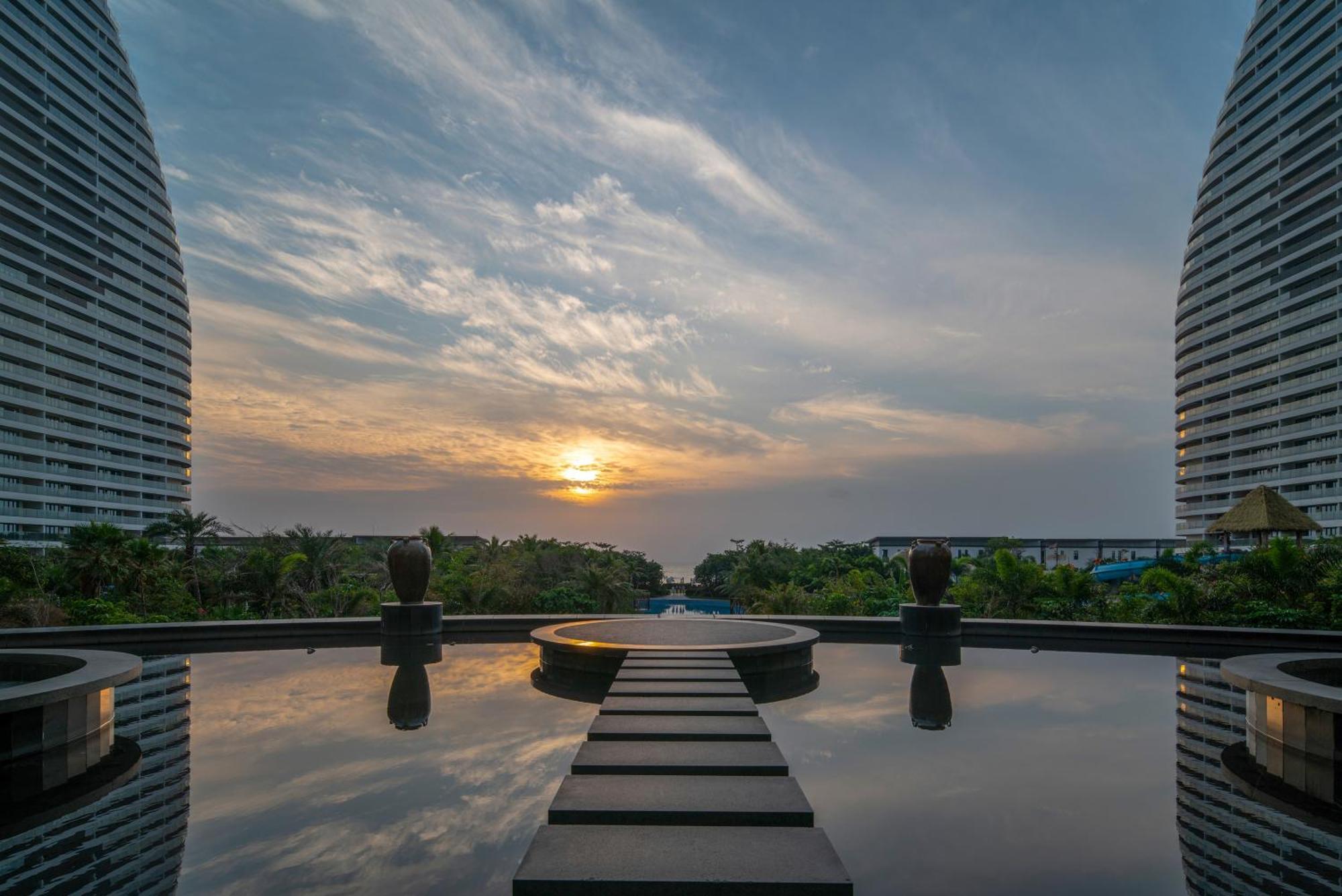 Howard Johnson Sandalwoods Resort Huizhou Huidong Eksteriør billede